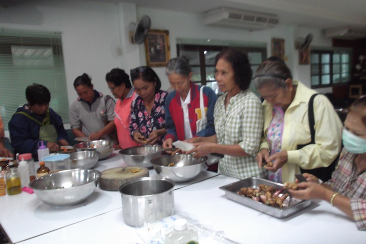 โครงการฝึกอบรมแรงงานผู้สูงอายุเพื่อเพิ่มโอกาสในการประกอบอาชีพ 